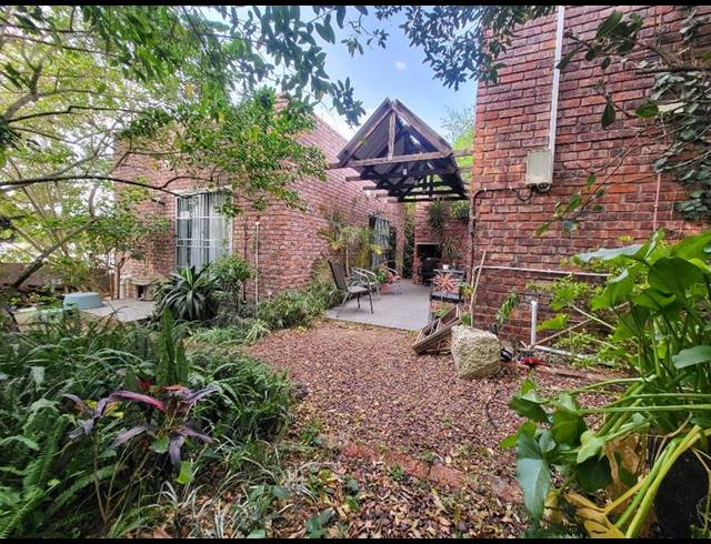 2 BEDROOM PROPERTY TO RENT IN LOVEMORE PARK